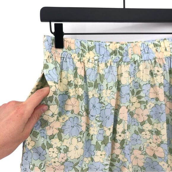NWT MOTEL Maisey Short Washed Out Pastel Floral M - Picture 2 of 8